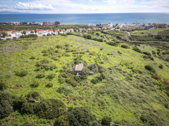  Plot in La Duquesa