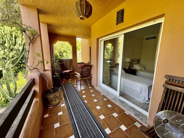 Huoneisto Guadalmina Baja - R5333320