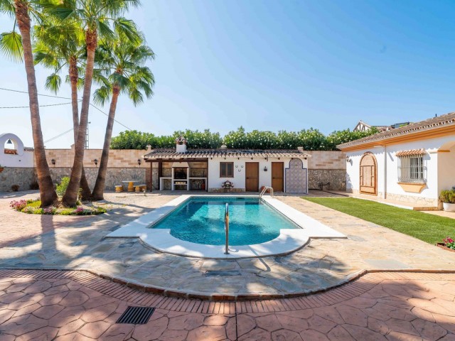 4 Makuuhuoneen Huvila Alhaurín el Grande