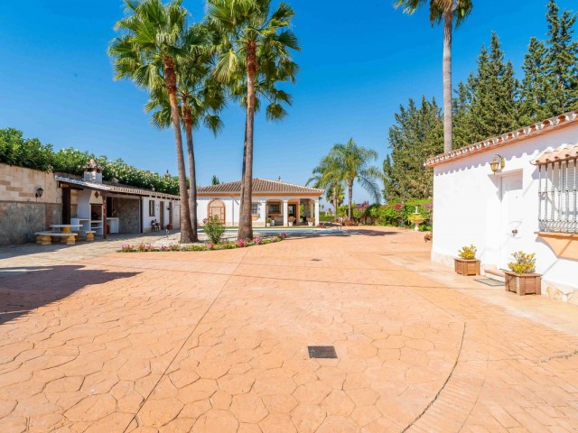 4 Makuuhuoneen Huvila Alhaurín el Grande