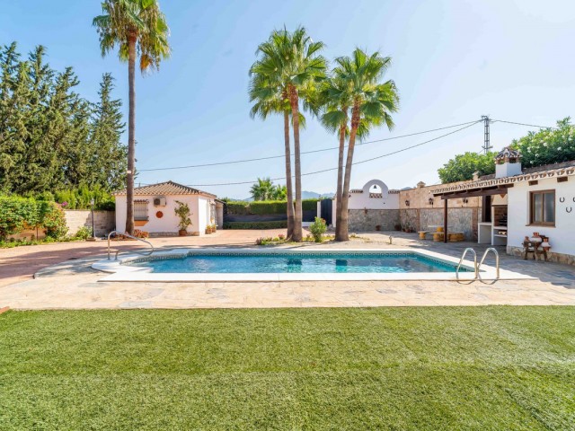 4 Makuuhuoneen Huvila Alhaurín el Grande