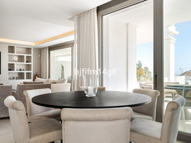 3 Schlafzimmer Apartment in Nueva Andalucía