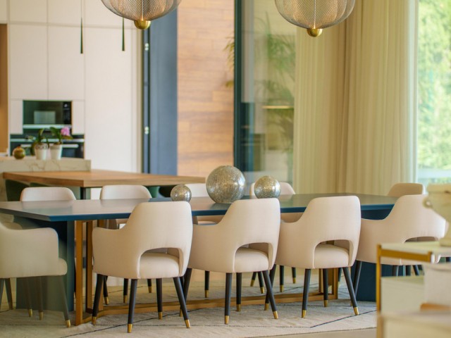 6 Makuuhuoneen Huvila Guadalmina Alta