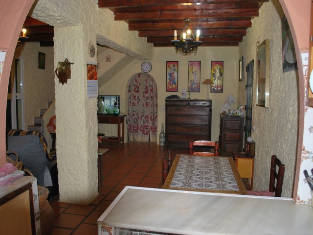 Villa con 4 Dormitorios  en Alhaurín de la Torre