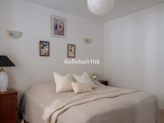 5 Bedrooms Villa in Calahonda