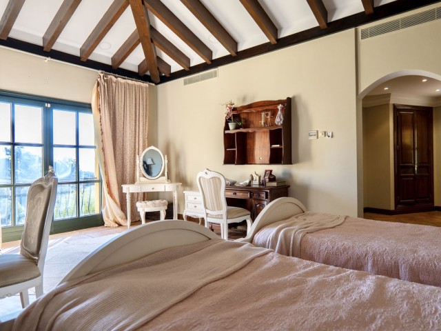 6 Soveroms Villa i La Zagaleta