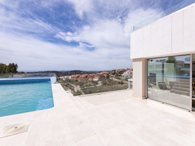 2 Schlafzimmer Apartment in Nueva Andalucía