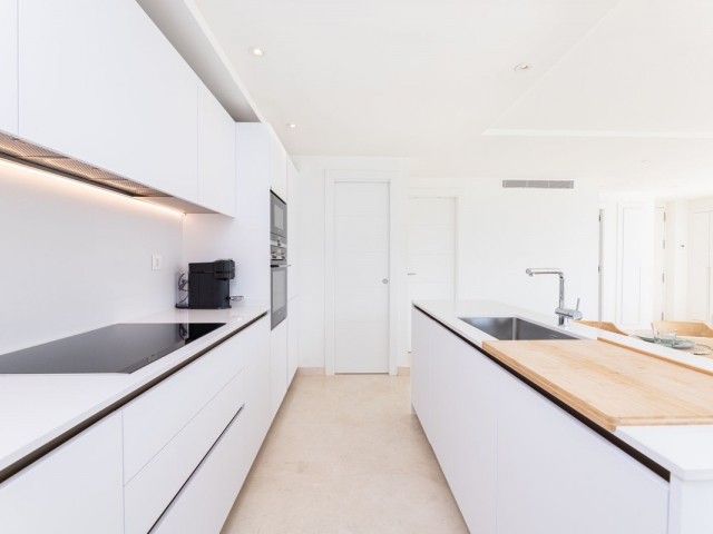 2 Schlafzimmer Apartment in Nueva Andalucía