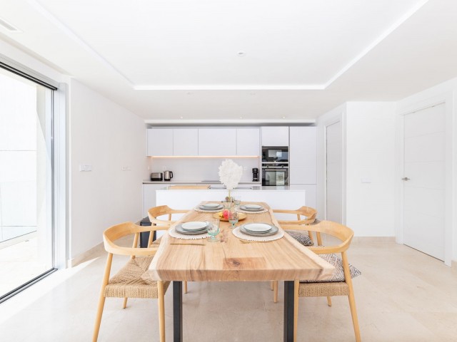 2 Schlafzimmer Apartment in Nueva Andalucía