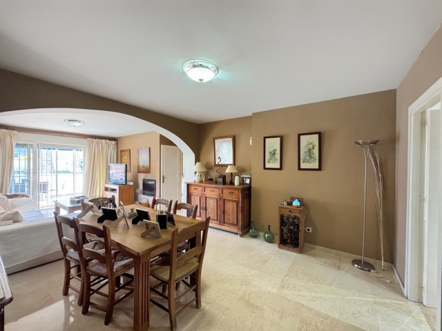 3 Bedrooms Apartment in Nueva Andalucía