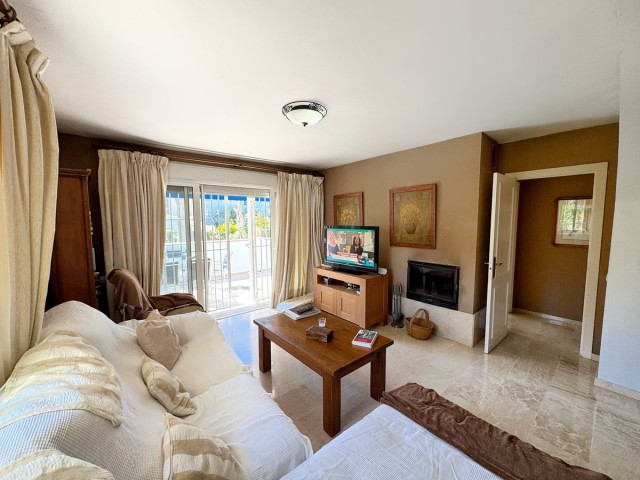 3 Bedrooms Apartment in Nueva Andalucía