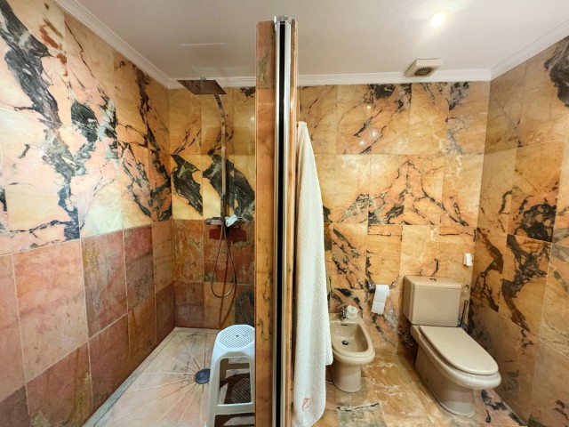 3 Bedrooms Apartment in Nueva Andalucía