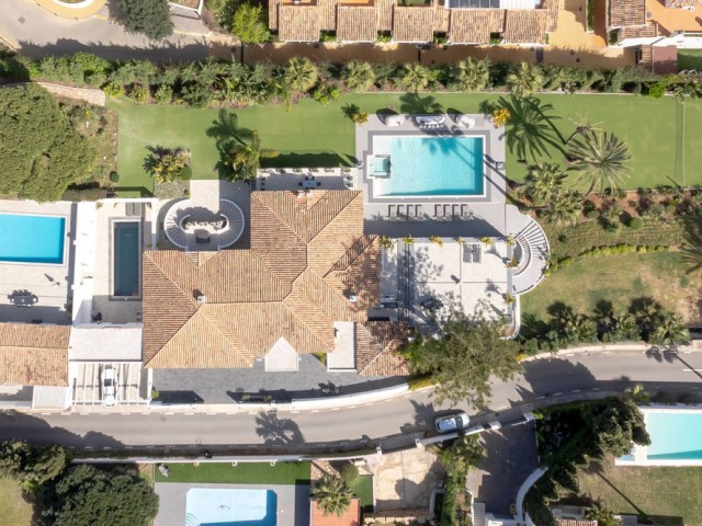 Huvila, Atalaya, R5032111