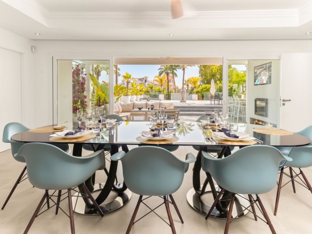 6 Makuuhuoneen Huvila Atalaya