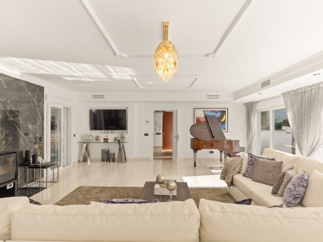 6 Makuuhuoneen Huvila Atalaya