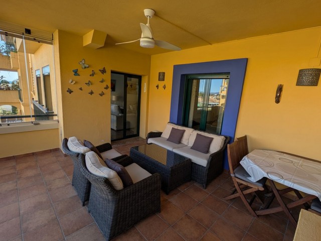 2 Bedrooms Apartment in San Pedro de Alcántara