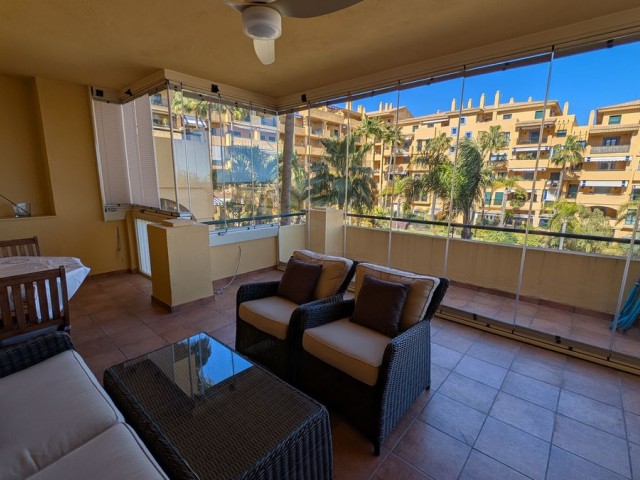 2 Bedrooms Apartment in San Pedro de Alcántara