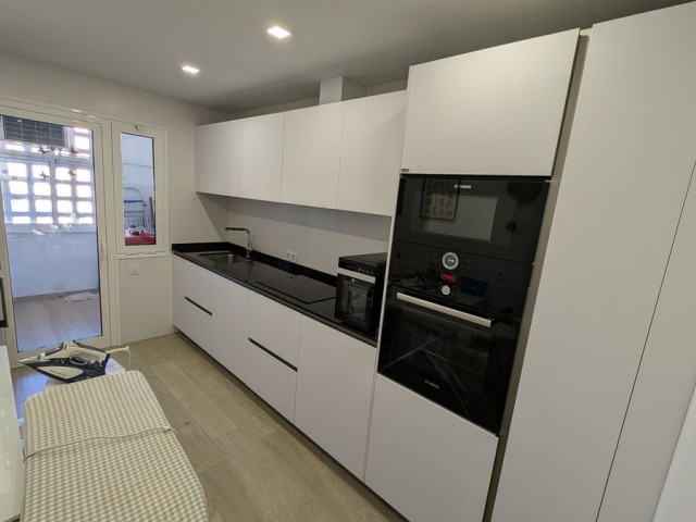 2 Bedrooms Apartment in San Pedro de Alcántara