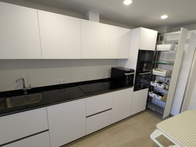 2 Bedrooms Apartment in San Pedro de Alcántara