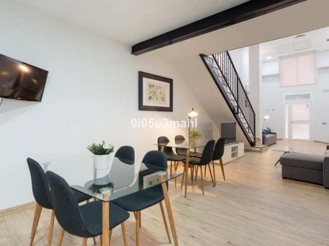 Appartement avec 3 Chambres  à Málaga