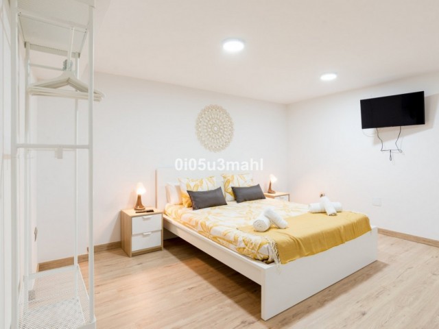 Appartement avec 3 Chambres  à Málaga