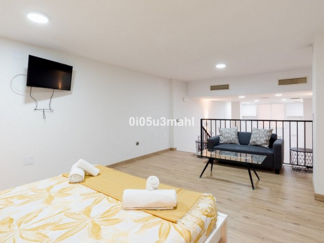 Appartement avec 3 Chambres  à Málaga