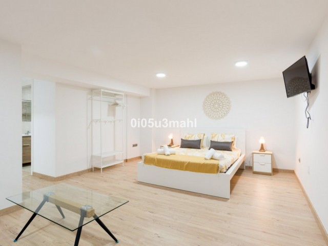 Appartement avec 3 Chambres  à Málaga