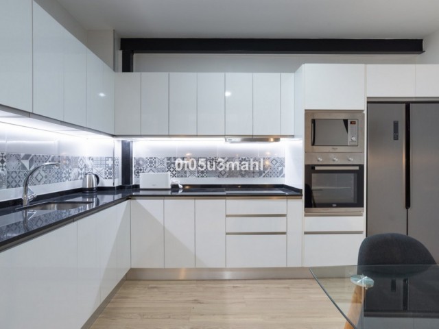 Appartement avec 3 Chambres  à Málaga