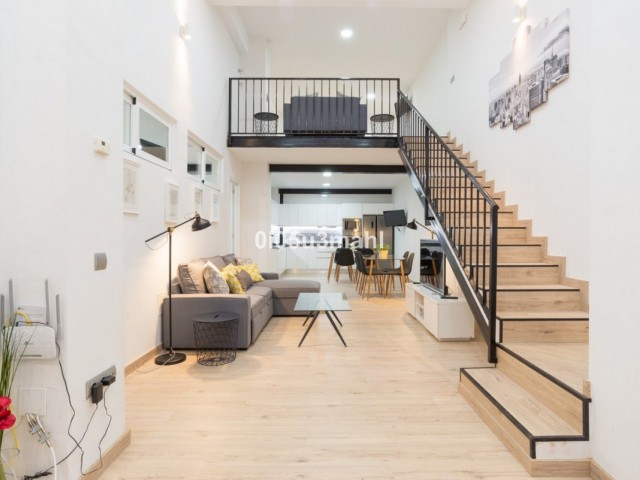 Appartement avec 3 Chambres  à Málaga