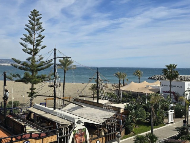 3 Bedrooms Apartment in Puerto Banús