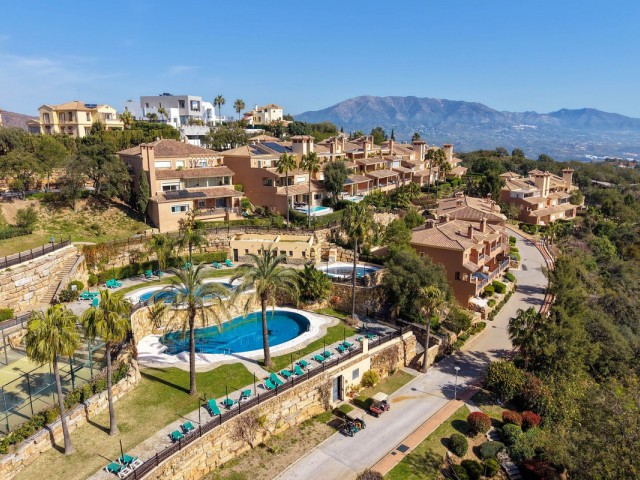 4 Bedrooms Apartment in La Mairena