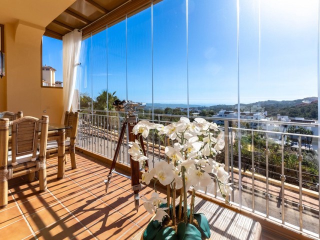 4 Bedrooms Apartment in La Mairena