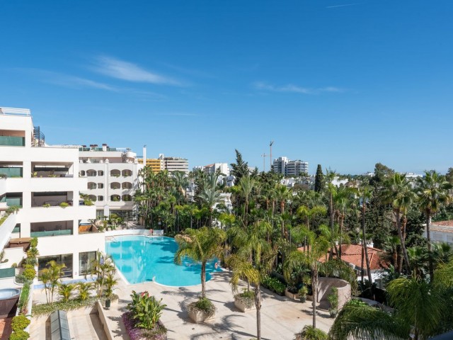 2 Sovrums Lägenhet i Marbella