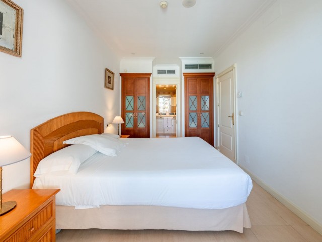 2 Sovrums Lägenhet i Marbella