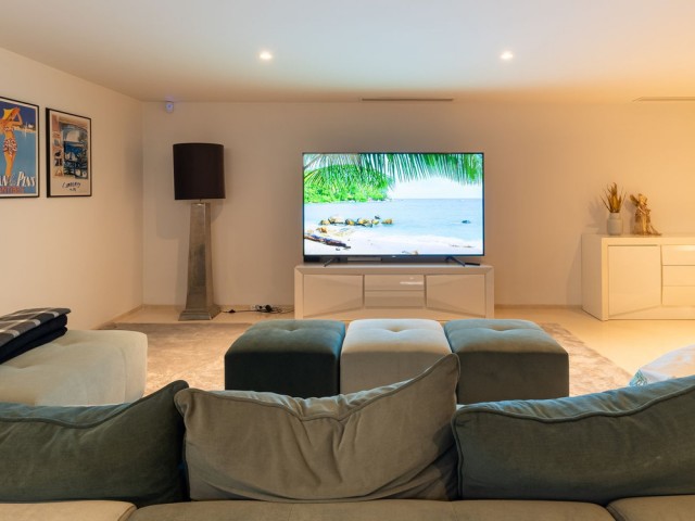 6 Bedrooms Villa in Nueva Andalucía