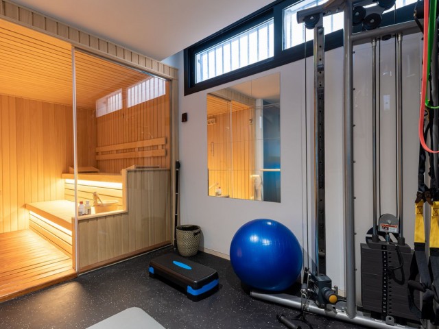 6 Bedrooms Villa in Nueva Andalucía