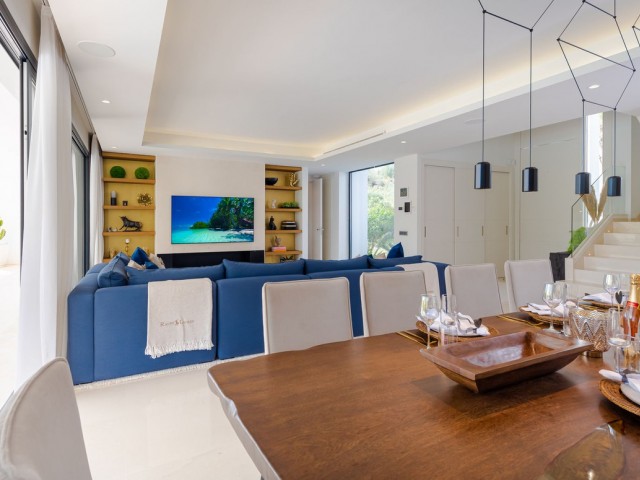 6 Bedrooms Villa in Nueva Andalucía