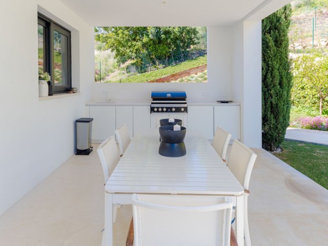 6 Bedrooms Villa in Nueva Andalucía