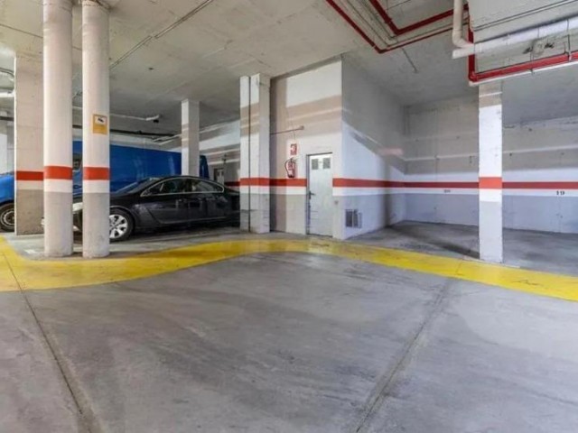 Ático con 4 Dormitorios  en Arroyo de la Miel