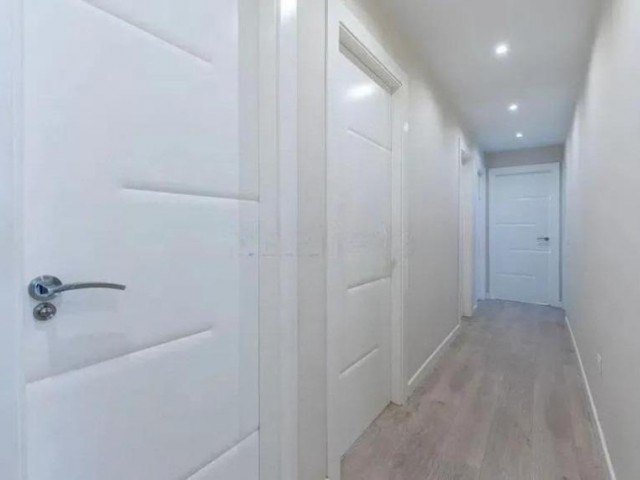 Ático con 4 Dormitorios  en Arroyo de la Miel