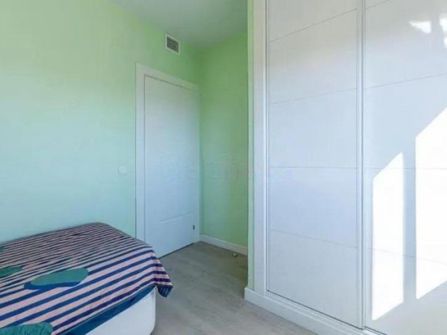 Ático con 4 Dormitorios  en Arroyo de la Miel