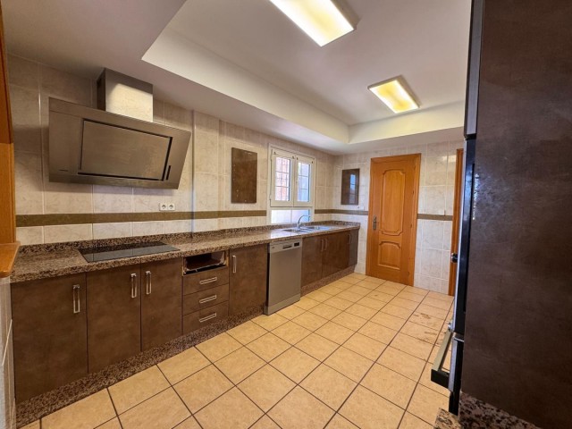 4 Slaapkamer Villa in Estepona