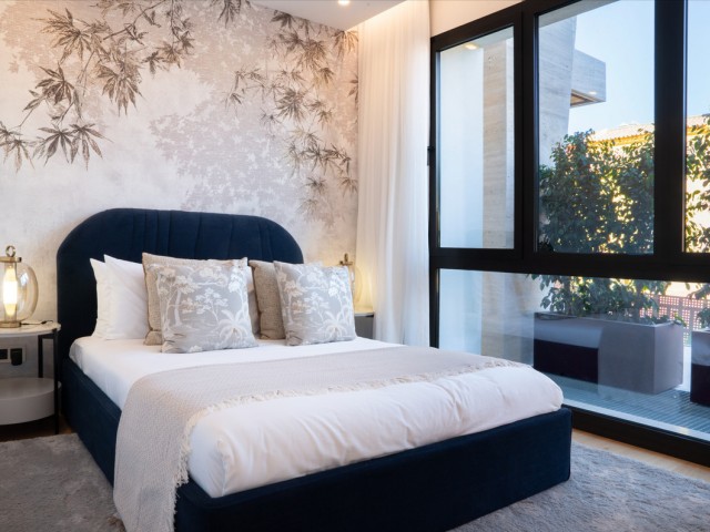 Apartamento con 4 Dormitorios  en The Golden Mile