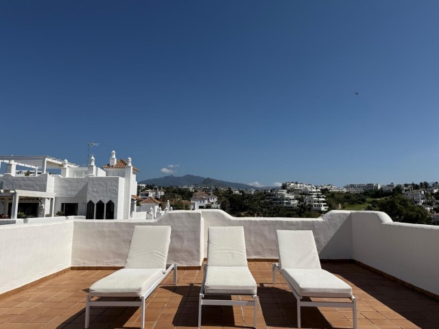 3 Bedrooms Apartment in Estepona
