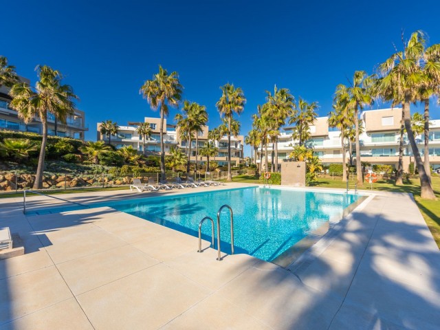 3 Bedrooms Apartment in Estepona