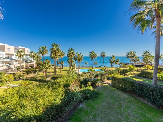 3 Bedrooms Apartment in Estepona