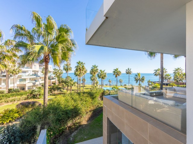 3 Bedrooms Apartment in Estepona