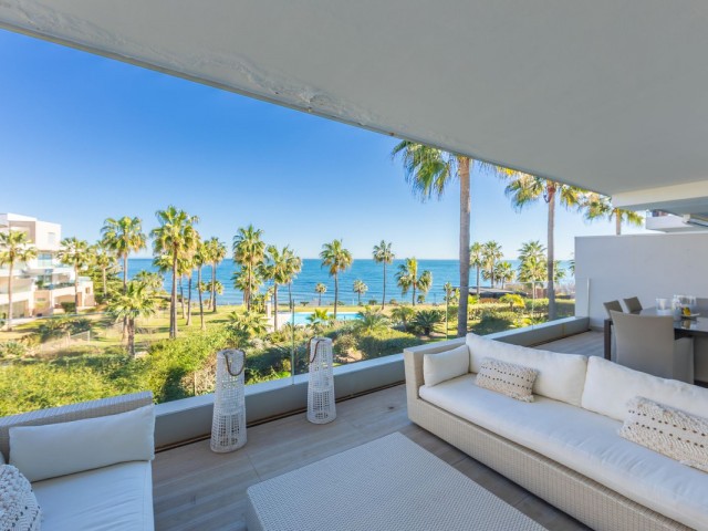 3 Bedrooms Apartment in Estepona