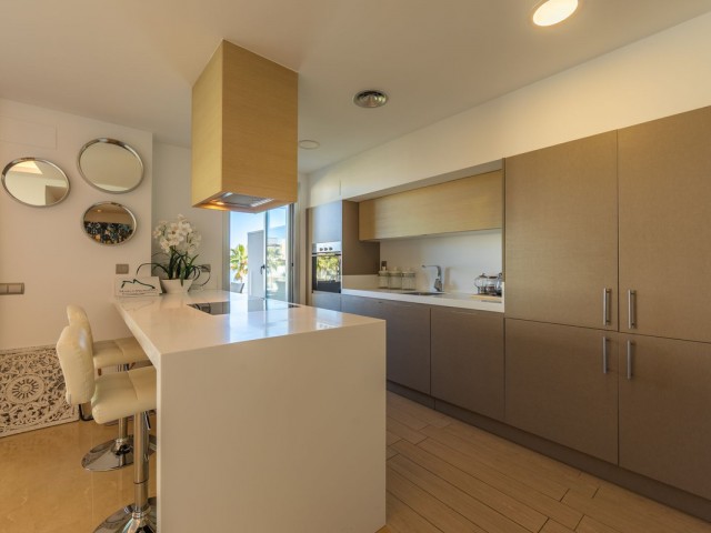 3 Bedrooms Apartment in Estepona