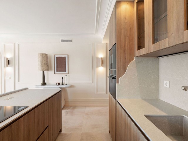 3 Bedrooms Apartment in Nueva Andalucía